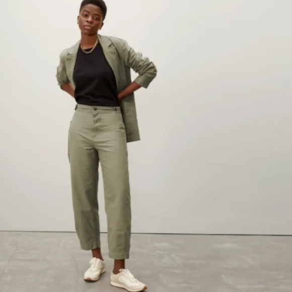 Everlane Pants - Everlane The Fatigue Barrel Pant in Bay Leaf Size 0